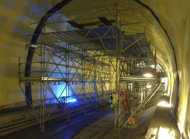 SCHWEIZ - NEUER EISENBAHNTUNNEL